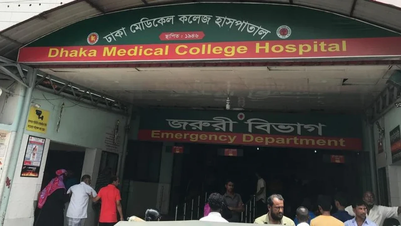 যাত্রাবাড়ীতে পিকআপের ধাক্কায় স্বামী-স্ত্রী নিহত