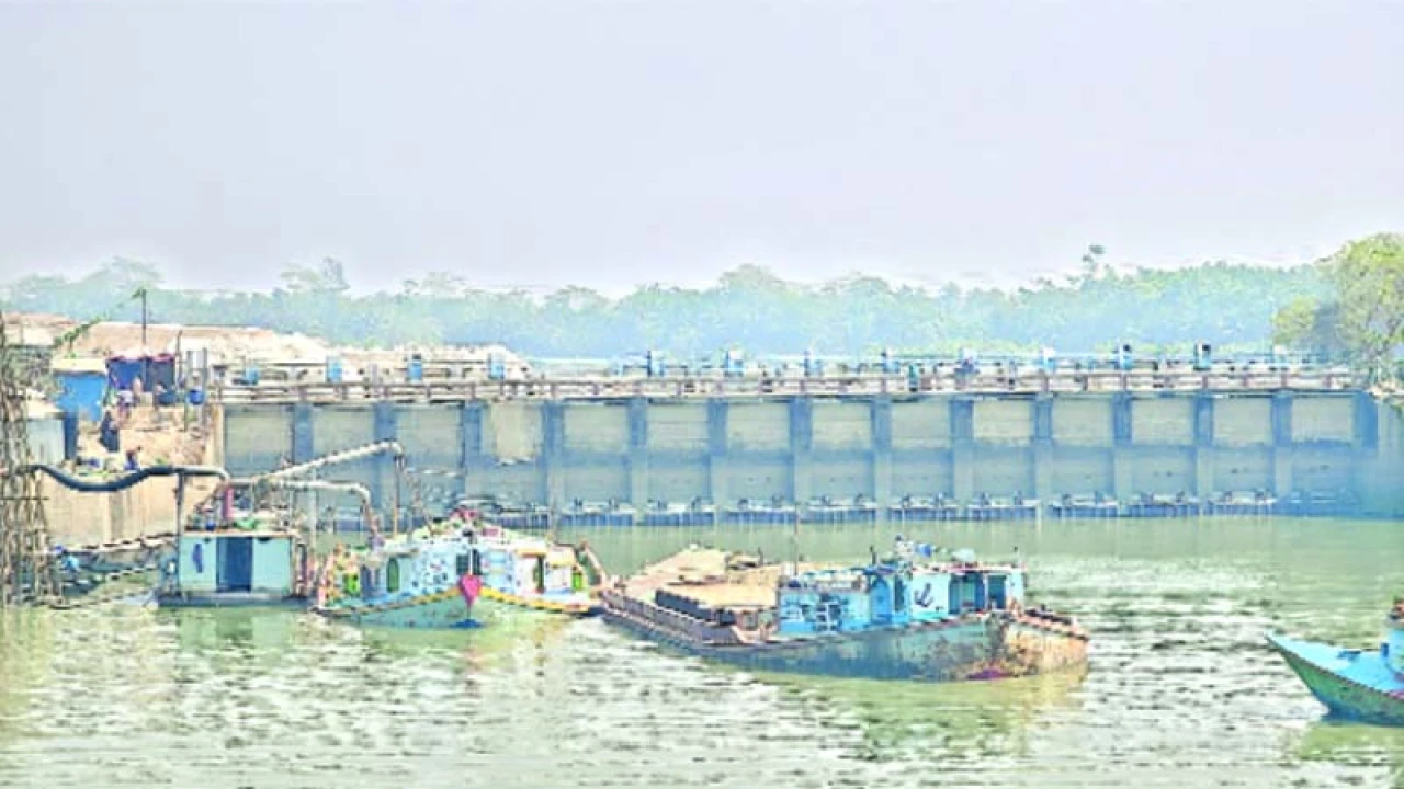 বালুবাণিজ্যে আওয়ামী লীগ নেতার পার্টনার বেয়াই