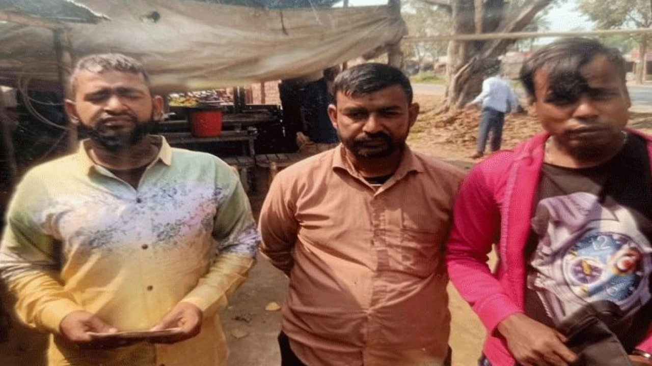 যাত্রীবাহী বাসে ডাকাতি-ধর্ষণের ঘটনায় বাসসহ আটক ৩