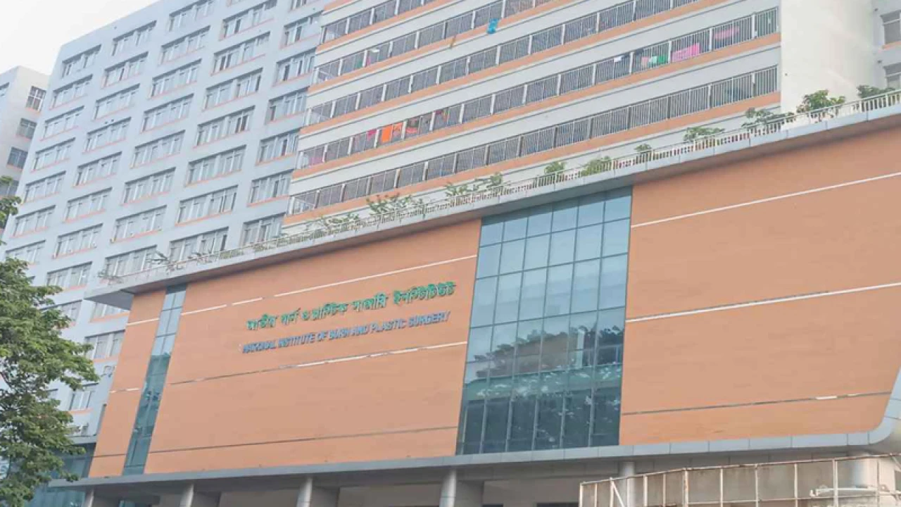 আশুলিয়ায় গ্যাস সিলিন্ডার বিস্ফোরণ: আরও একজনের মৃত্যু