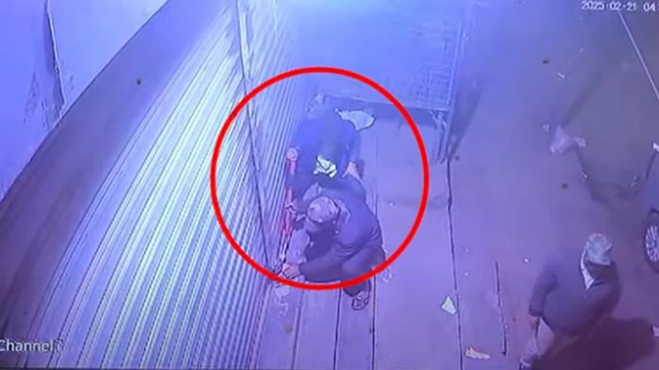 মিরপুরে একাধিক দোকান ও বাসায় দুর্ধর্ষ ডাকাতি