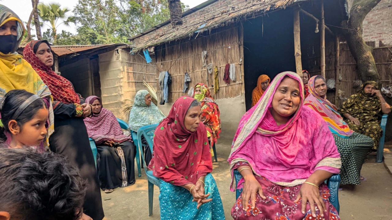 বিয়ে বাড়িতে উচ্চশব্দে গান বাজানোয় হামলা, বরের চাচা নিহত