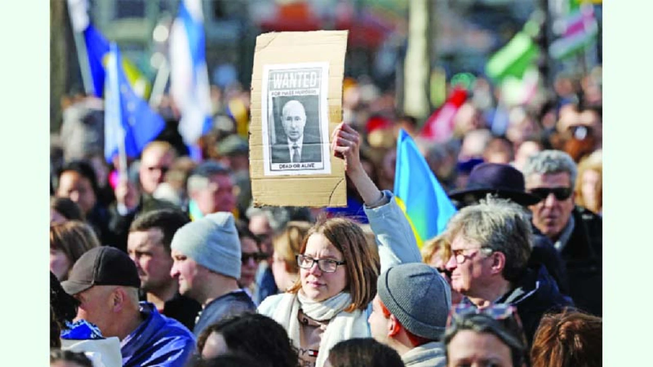 বন্ধ হচ্ছে তো ইউক্রেন যুদ্ধ? 