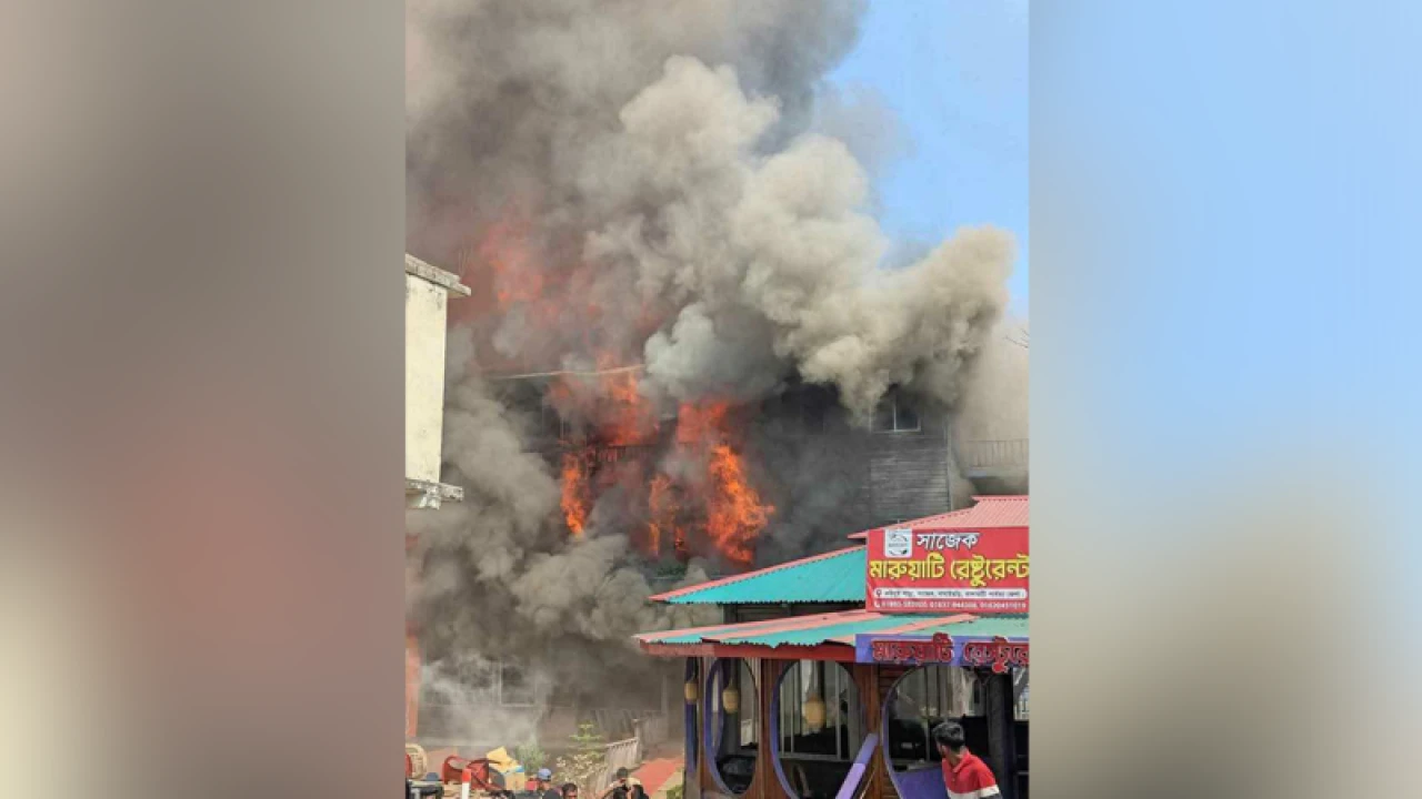 সাজেক পর্যটন কেন্দ্রে ভয়াবহ আগুন