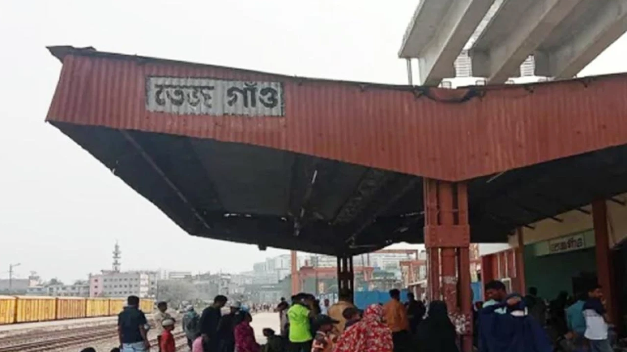 তেজগাঁও রেলস্টেশন থেকে গ্রেনেড উদ্ধার 