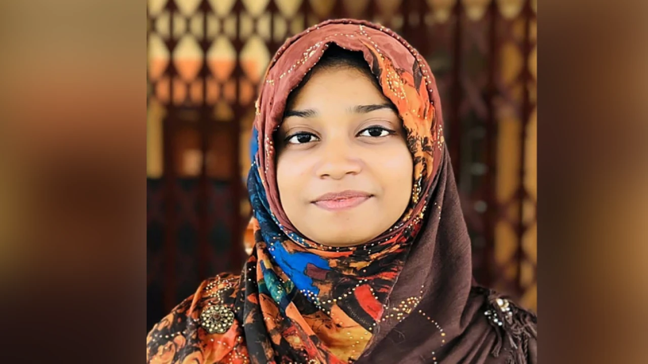 সহকারী জজ নিয়োগ পরীক্ষায় দেশসেরা বরিশালের সাদিয়া