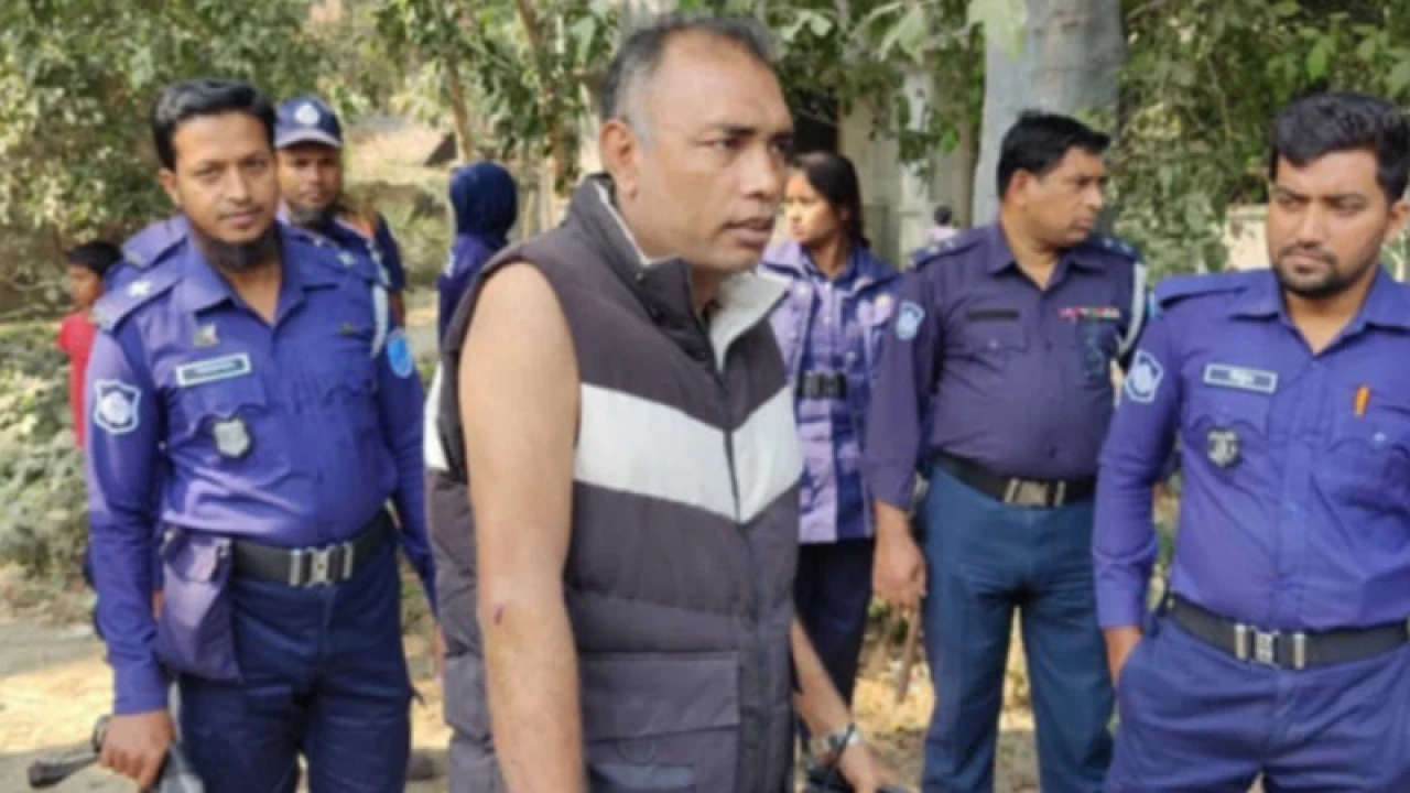 রাজবাড়ীতে পুলিশের ওপর হামলা করে আসামি ছিনতাই, এসআই আহত