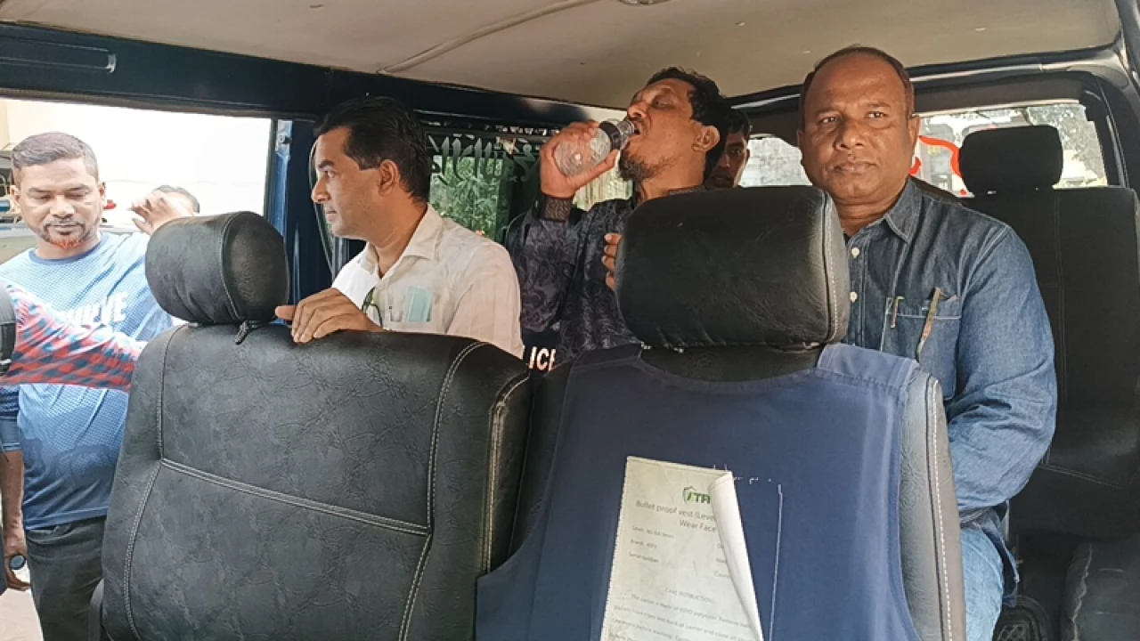 আইনশৃঙ্খলা কমিটির মিটিং থেকে ৪ ইউপি চেয়ারম্যান আটক