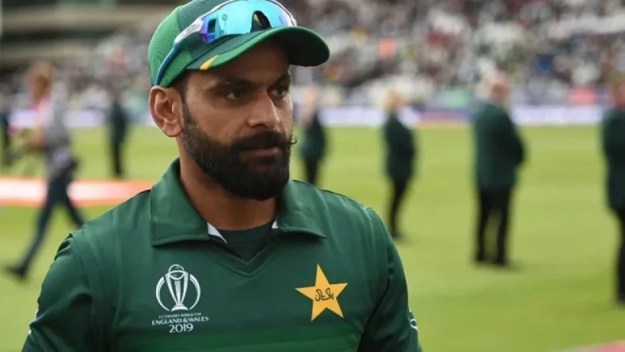 পাকিস্তান ক্রিকেটের সমস্যা সমাধানে হাফিজের অদ্ভুত প্রস্তাব