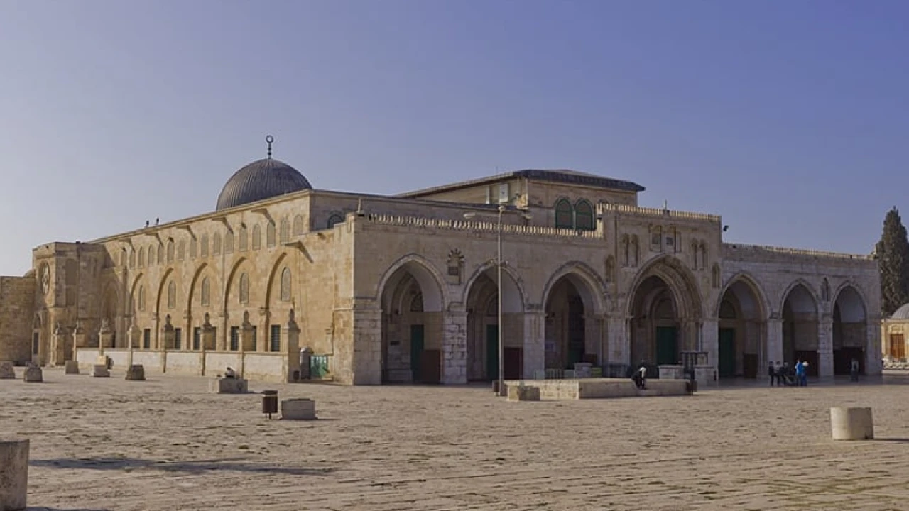 রমজান মাসে আল-আকসায় ‘নিরাপত্তা বিধিনিষেধ’ আরোপ করেছে ইসরায়েল