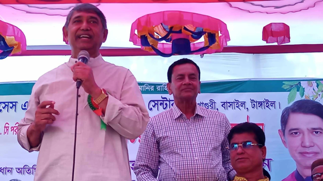 ফ্যাসিবাদ পতনের দিন মনে রাখতে ৫ ডিসেম্বর নির্বাচন হবে: আযম খান