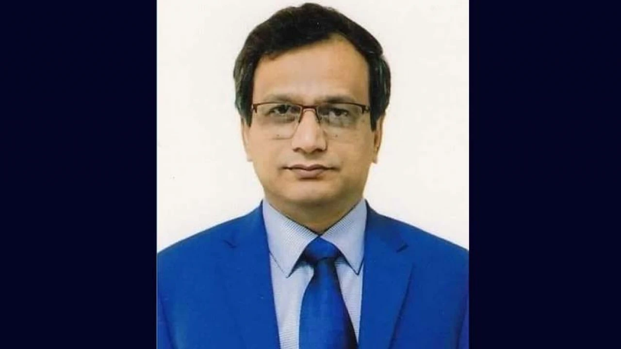 সাবেক সিনিয়র সচিব জিয়াউল দুই দিনের রিমান্ডে