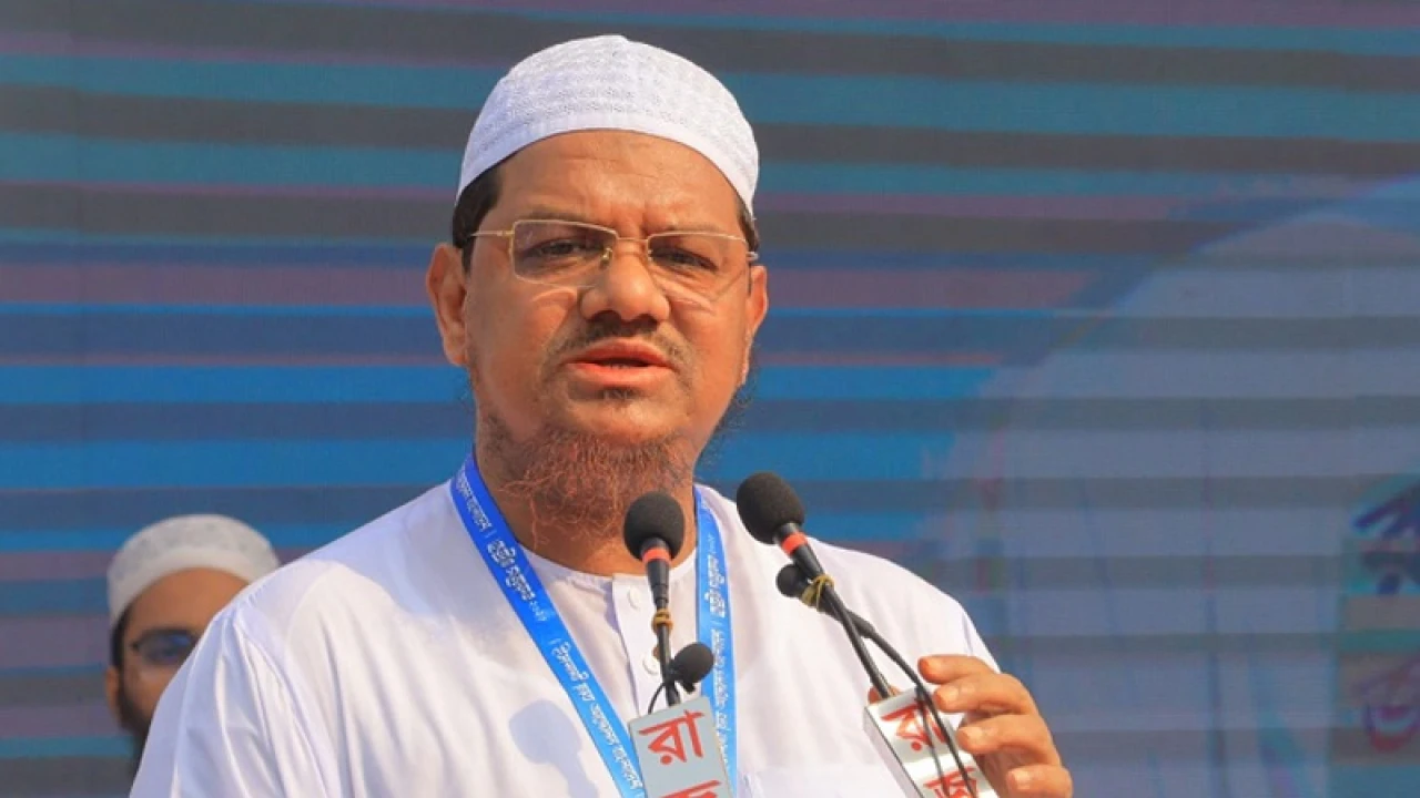 ওড়না ঠিক করে পরতে বলায় গ্রেপ্তার ভালো লক্ষণ নয়: চরমোনাই পীর