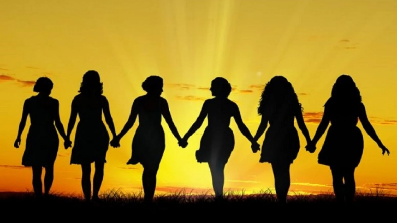 নারীর অধিকার আদায়ে প্রয়োজন সচেতনতা