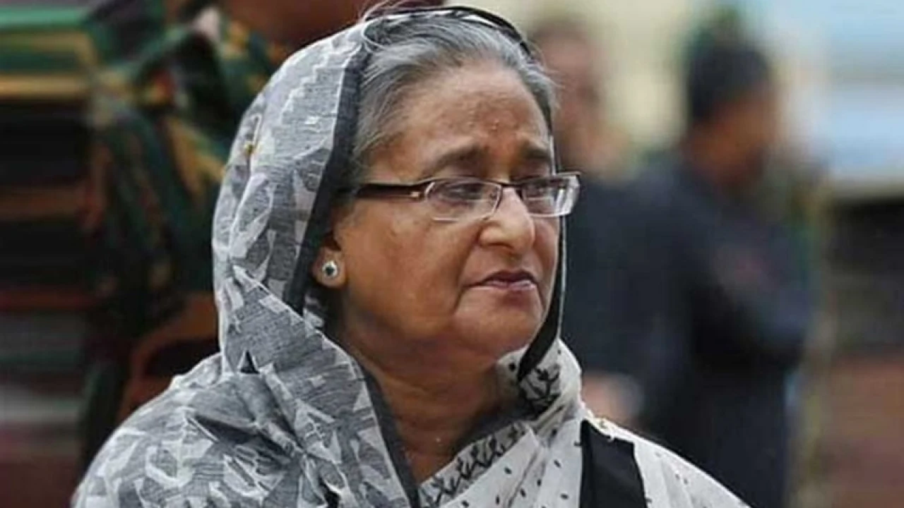 হাসিনাকে ঢাকায় ডেকেছে কমিশন