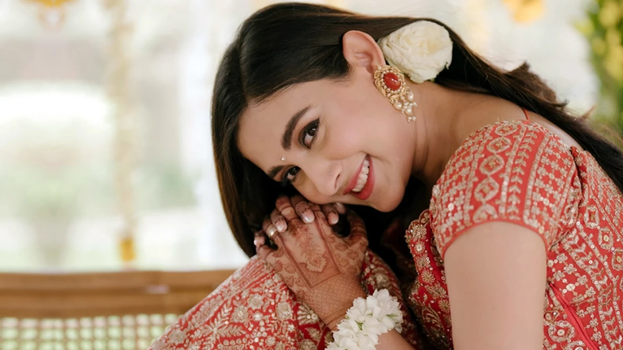 সুখবর দিলেন মেহজাবীন চৌধুরী 