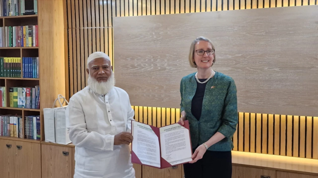 জামায়াত আমিরের সঙ্গে ব্রিটিশ হাইকমিশনারের বৈঠক, যে কথা হলো