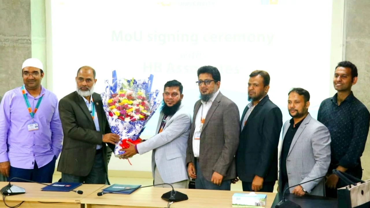 ইউনাইটেড ইন্টারন্যাশনাল ইউনিভার্সিটি ও এইচবি এসোসিয়েটসের যৌথ চুক্তি স্বাক্ষর