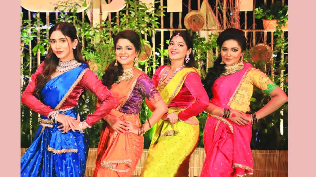 একমঞ্চে সাফা, মাহি আয়মান ও পারসা