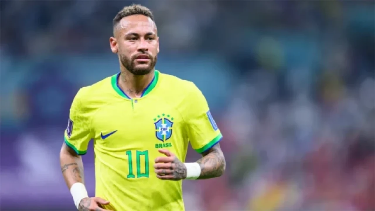 দলের বাইরে গিয়ে যা বললেন নেইমার