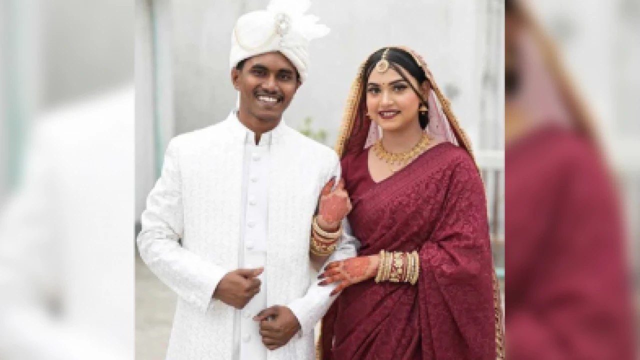 বিয়ে করলেন গণতান্ত্রিক ছাত্রসংসদ নেতা রাফি