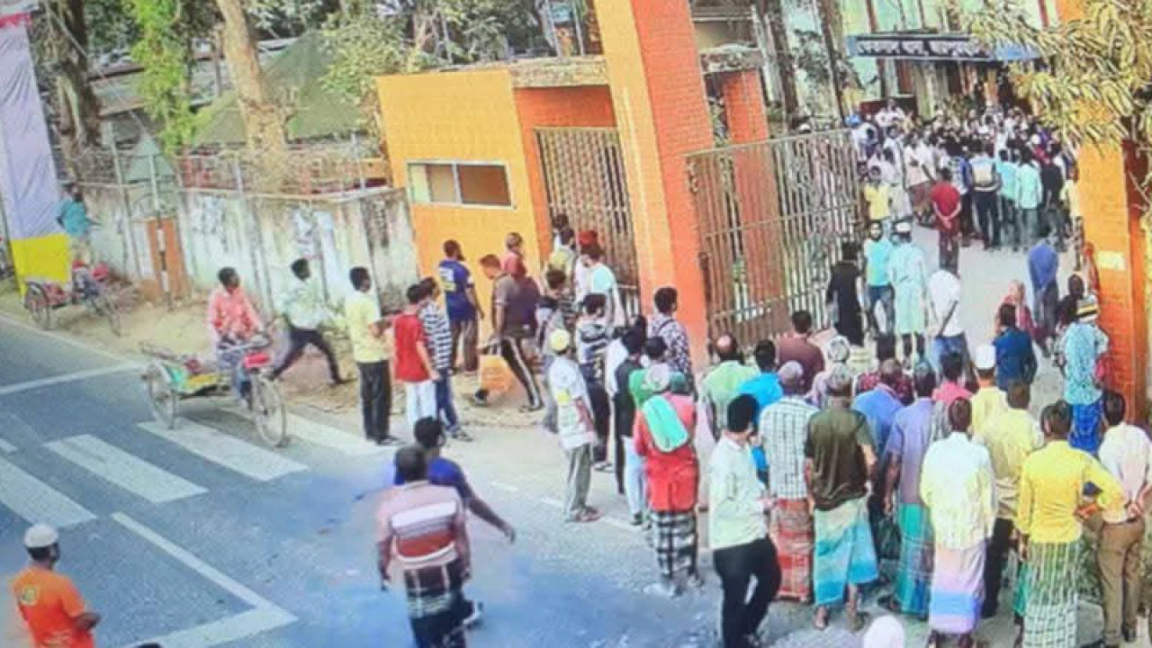 থানায় বিএনপি নেতাকর্মীর হামলা, পুলিশসহ আহত ৫