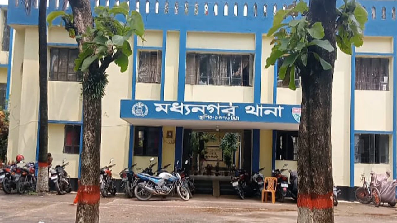 মধ্যনগরে ভাতিজার ছুরিকাঘাতে চাচা নিহত