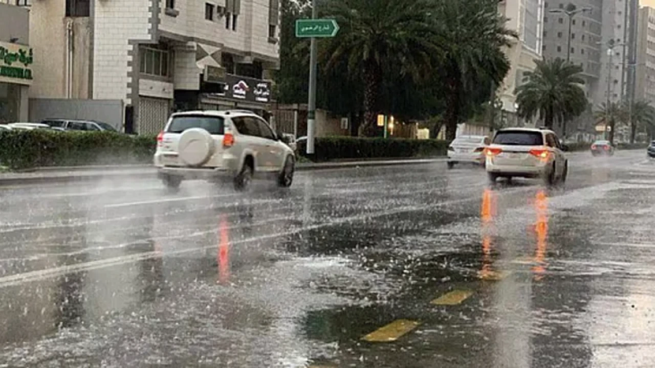 রেকর্ড বৃষ্টিপাত দেখল মক্কা