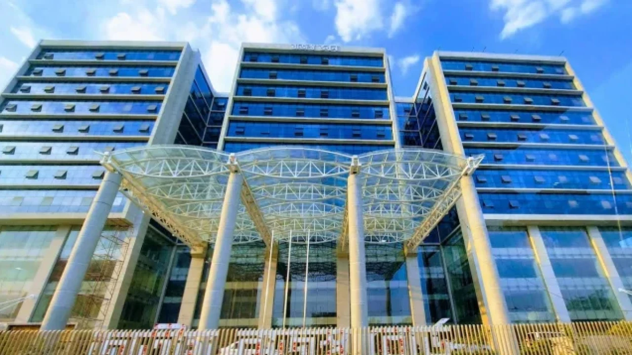 রাজস্ব আহরণে ঘাটতি বাড়ছেই