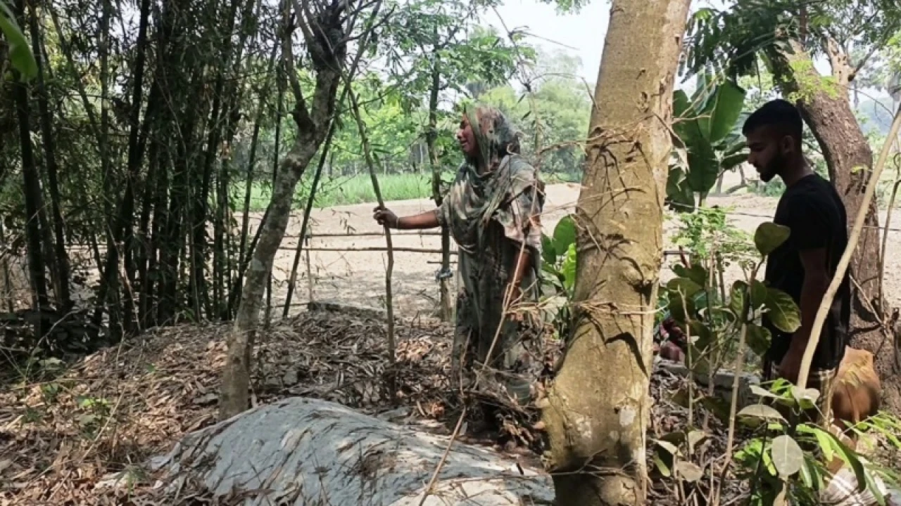 মাদারীপুরে ঈদ আনন্দ নেই ১৭ শহিদ পরিবারে