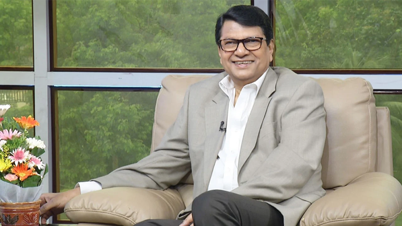 ৭৬ বছরে চিত্রনায়ক আলমগীর