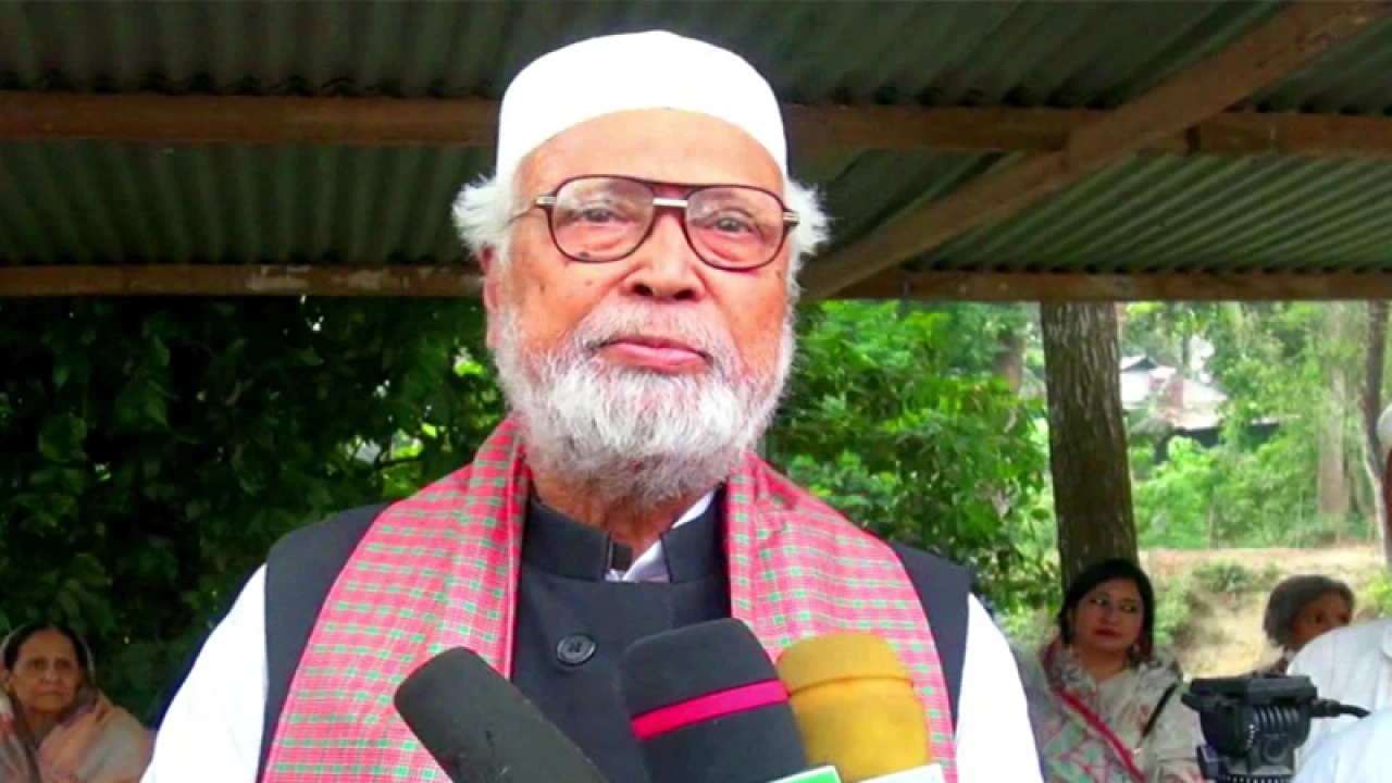 আমি রাজনীতি করি মানুষকে পাহারা দেওয়ার জন্য: কাদের সিদ্দিকী