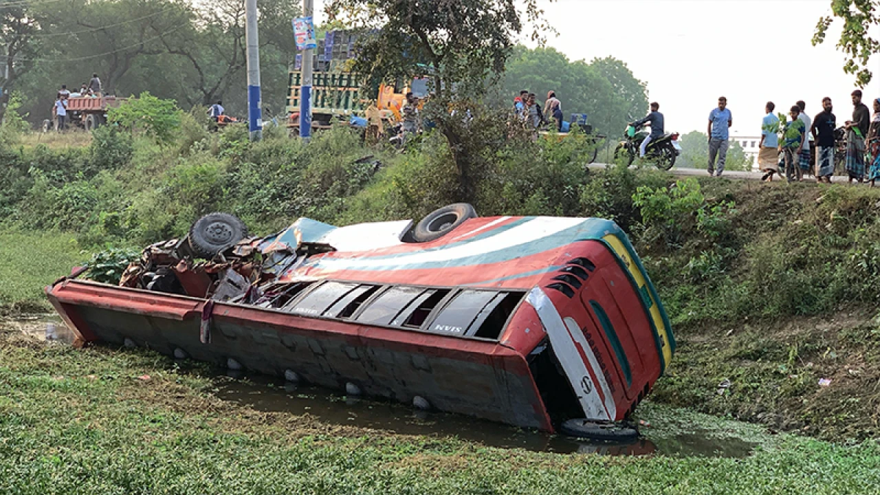 সাঈদীর কবর জিয়ারতে যাওয়ার পথে দুর্ঘটনায় নিহত ৩, আহত ৪০