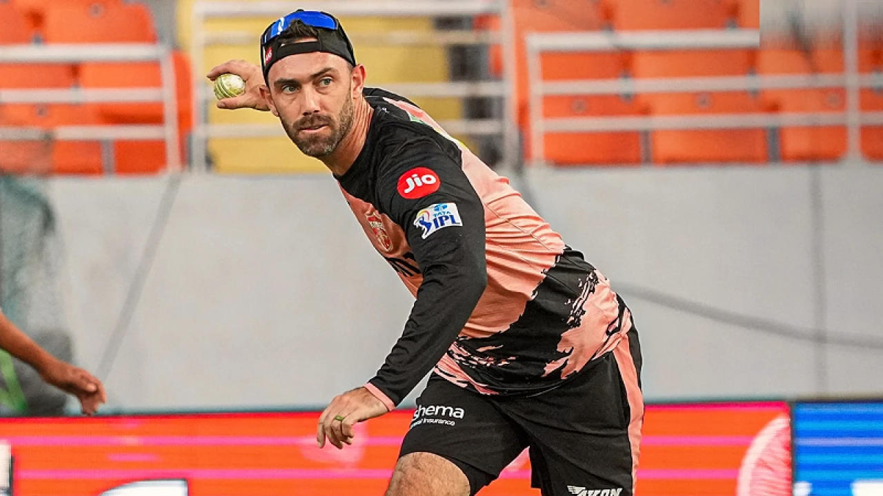 ম্যাক্সওয়েলকে শাস্তি দিলো আইপিএল