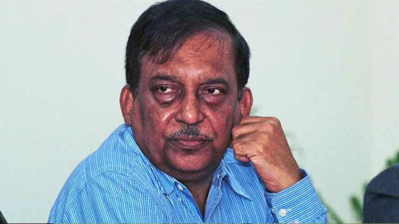 সাবেক স্বরাষ্ট্রমন্ত্রীসহ ১০ জনের বিরুদ্ধে ইন্টারপোলের রেড নোটিশ জারির আবেদন