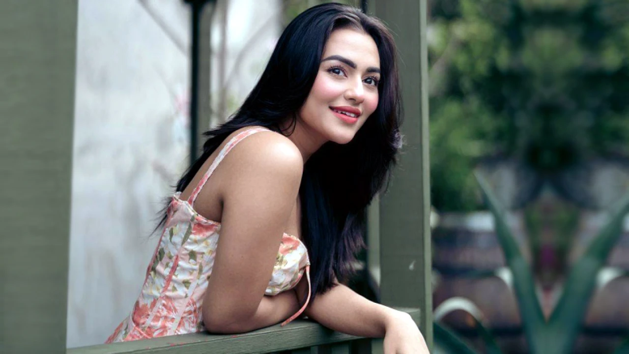 আমি সকলের কাছে কৃতজ্ঞ: নুসরাত ফারিয়া