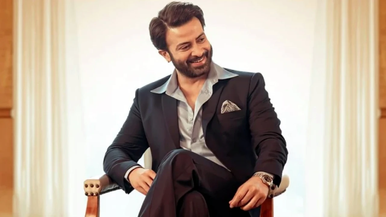 আরও এক ধাপ এগিয়ে গেলেন শাকিব খান