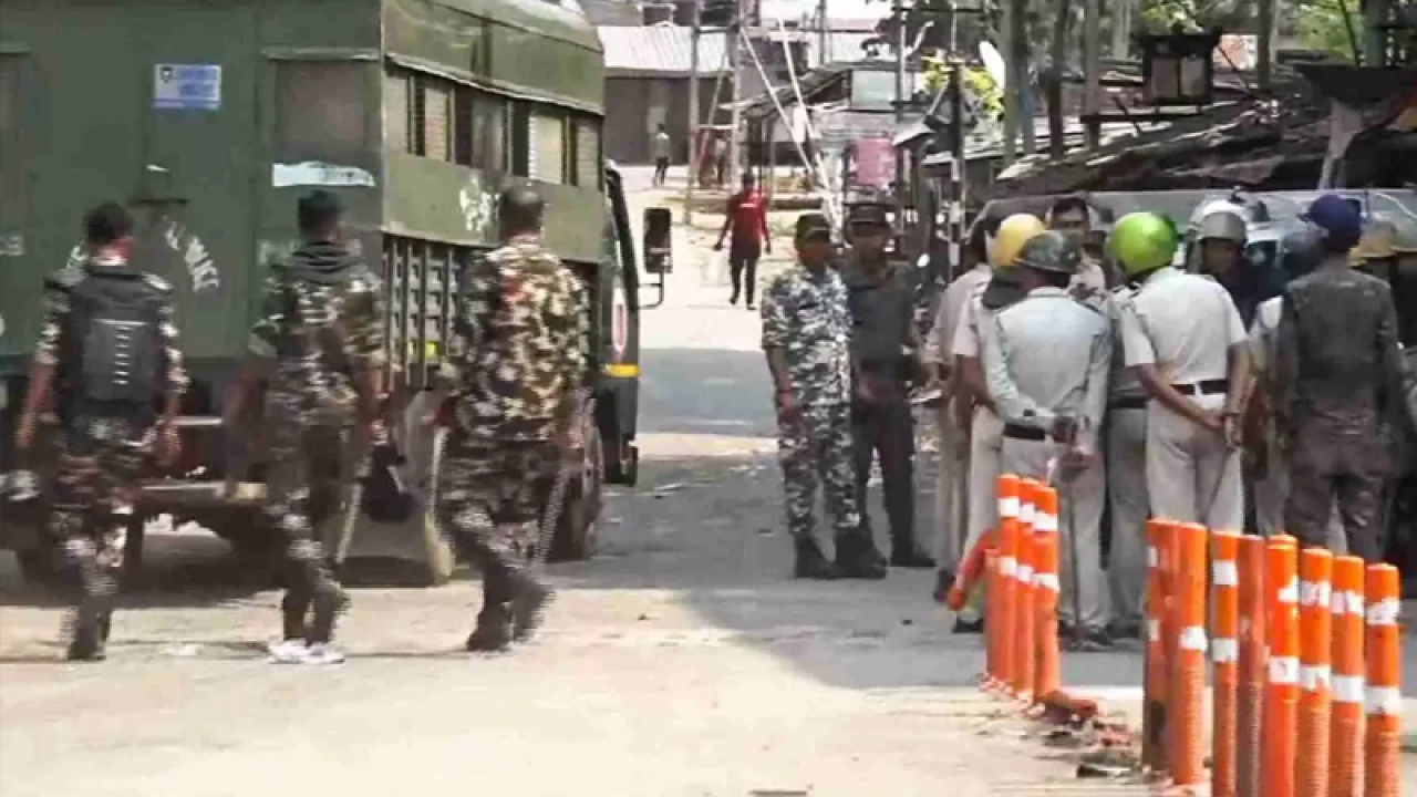 ওয়াকফ সংশোধনী নিয়ে পশ্চিমবঙ্গে বিক্ষোভ, গ্রেপ্তার ১৫০