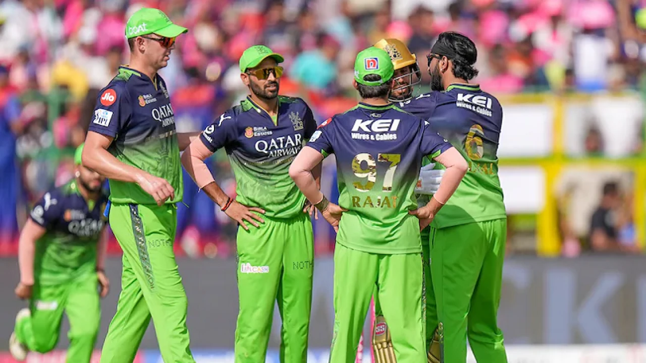 যে কারণে সবুজ জার্সি পরে খেলতে নেমেছে বেঙ্গালুরু