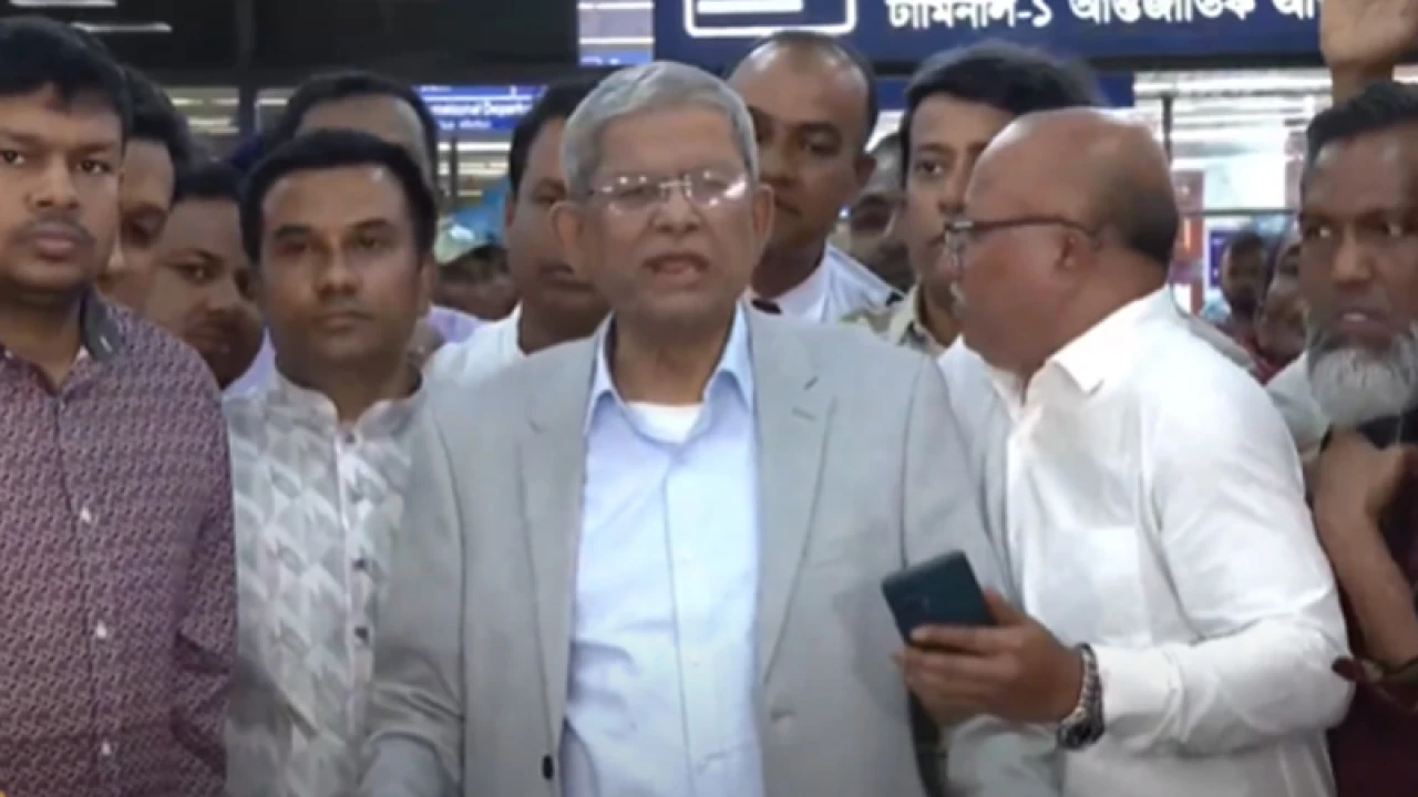 সিঙ্গাপুর থেকে ফিরে যা বললেন মির্জা ফখরুল