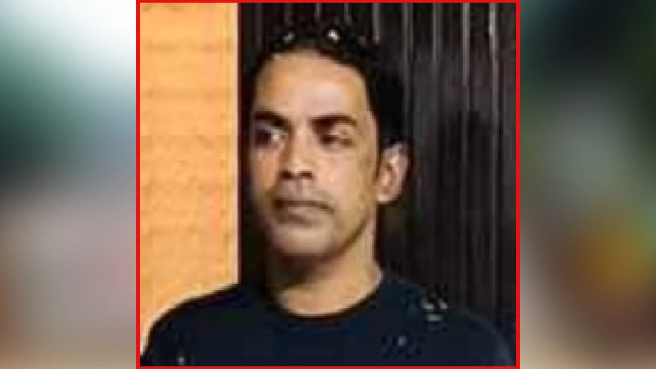 চাঁদাবাজির অভিযোগে বিএনপি নেতার বিরুদ্ধে মামলা