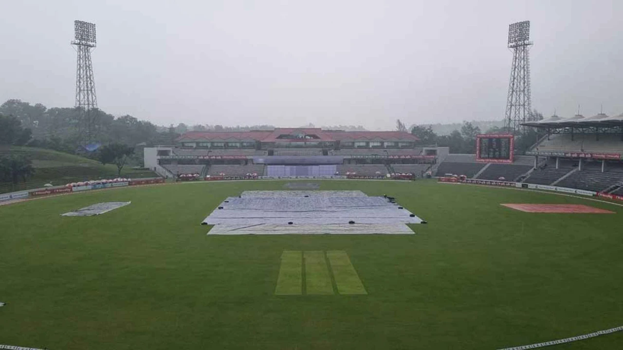 বৃষ্টির কারণে আজও খেলা শুরুতে বিলম্ব