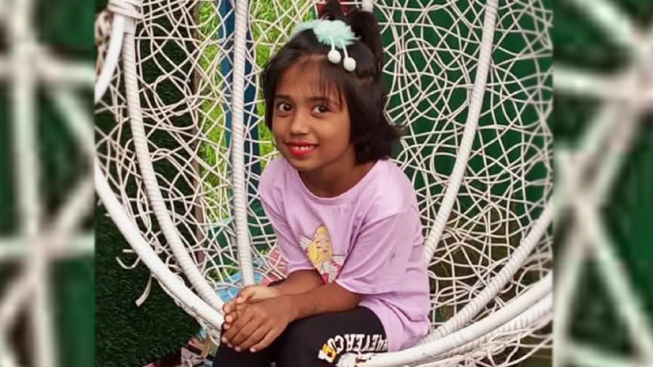 তাড়াশে সড়ক দুর্ঘটনায় শিশু নিহত