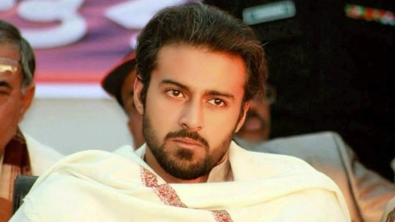 শেখ তন্ময়সহ পরিবারের চার সদস্যের বিদেশযাত্রায় নিষেধাজ্ঞা 