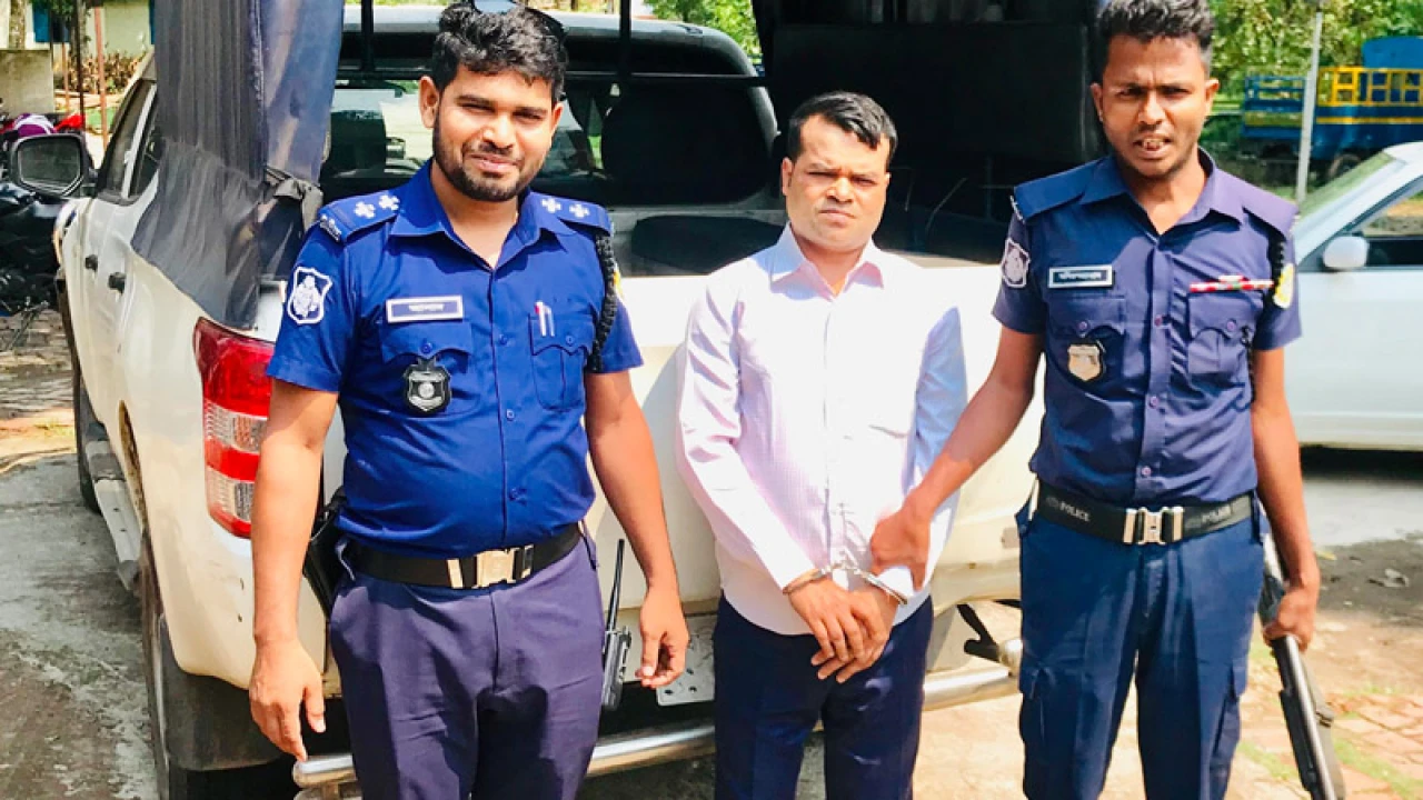 মাদ্রাসা পাস করে ডাক্তারি করতেন রেজাউল