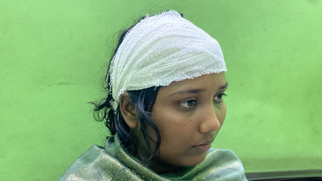 মিরসরাইয়ে ছাত্রদল নেত্রীর ওপর হামলা, আহত ৪