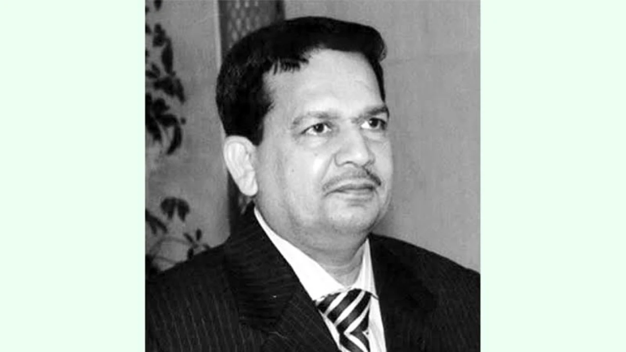 দয়া নয়, শ্রমিকরা ন্যায্য অধিকার চান