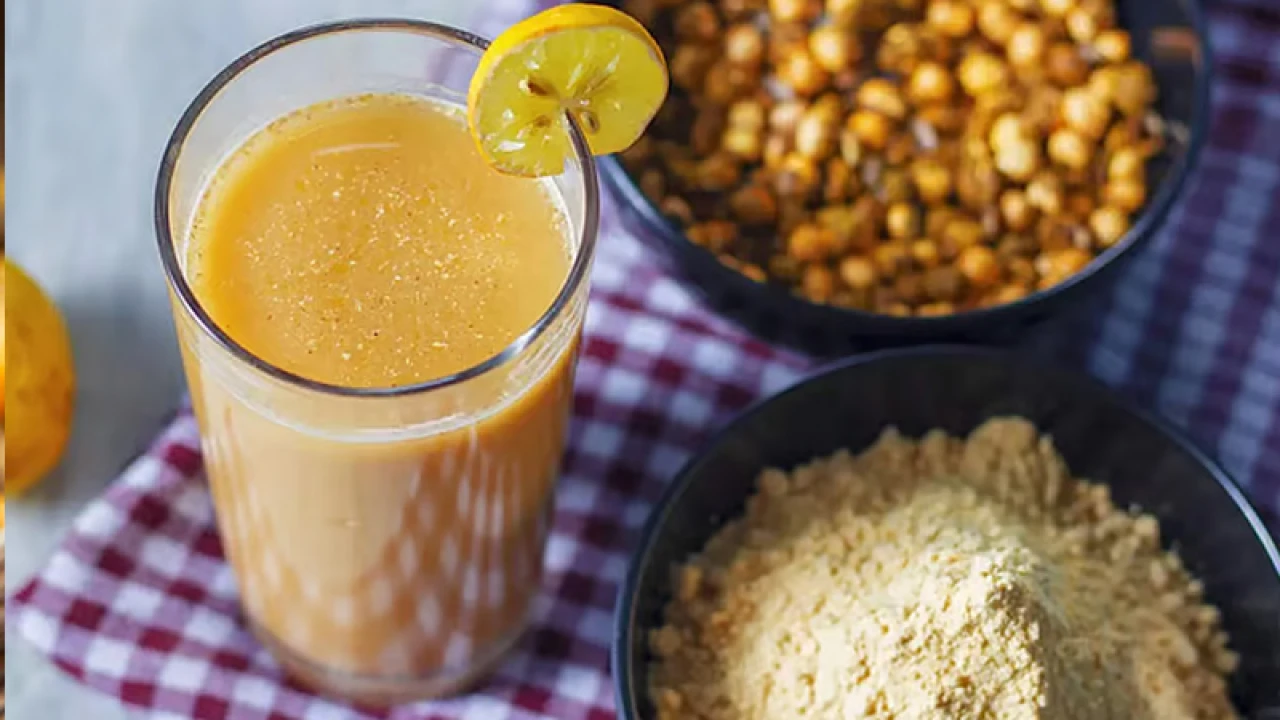 গরমে পেট ঠাণ্ডা রাখতে ছাতুর শরবত