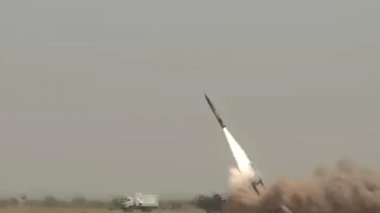 ভারতের সঙ্গে উত্তেজনার মধ্যেই ক্ষেপণাস্ত্রের ‘সফল পরীক্ষা’ পাকিস্তানের