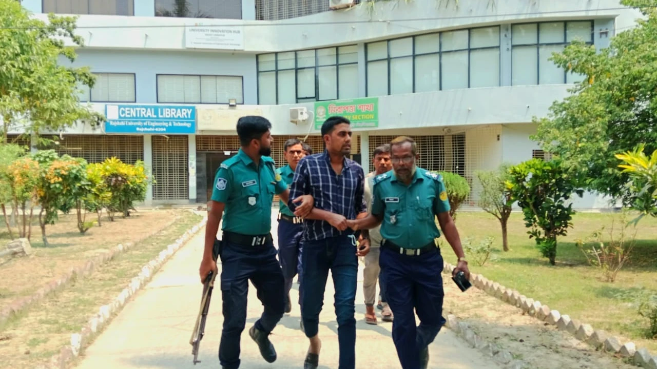জুলাই আন্দোলনে হামলায় অভিযুক্ত রুয়েট কর্মকর্তা গ্রেপ্তার 